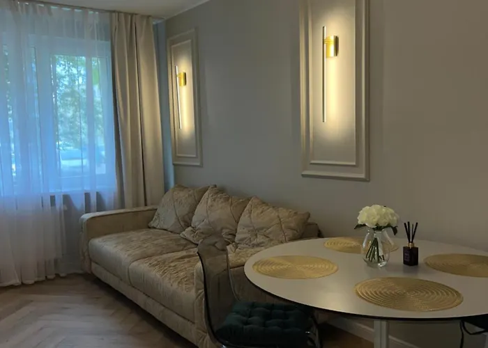 Deluxe Danes Vingis *